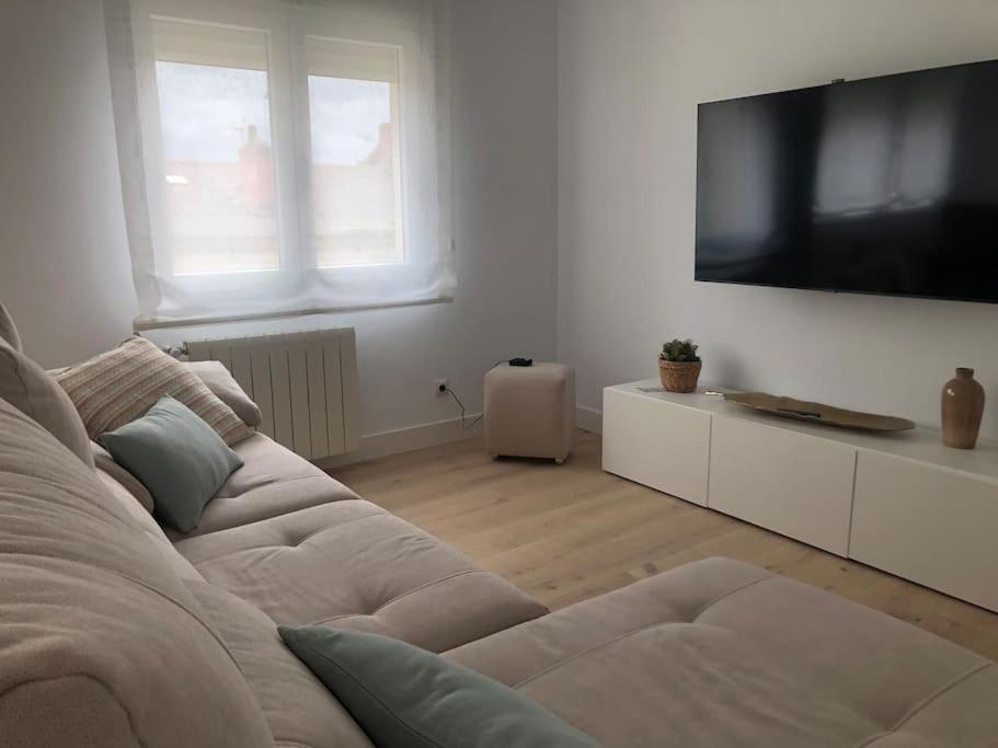 Piso Centrico Con Garaje Privado Gratis Santander Exterior foto