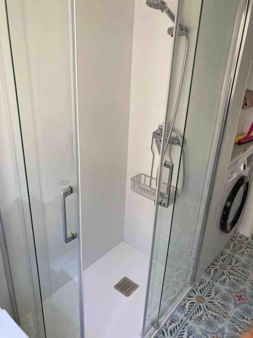 Piso Centrico Con Garaje Privado Gratis Santander Exterior foto